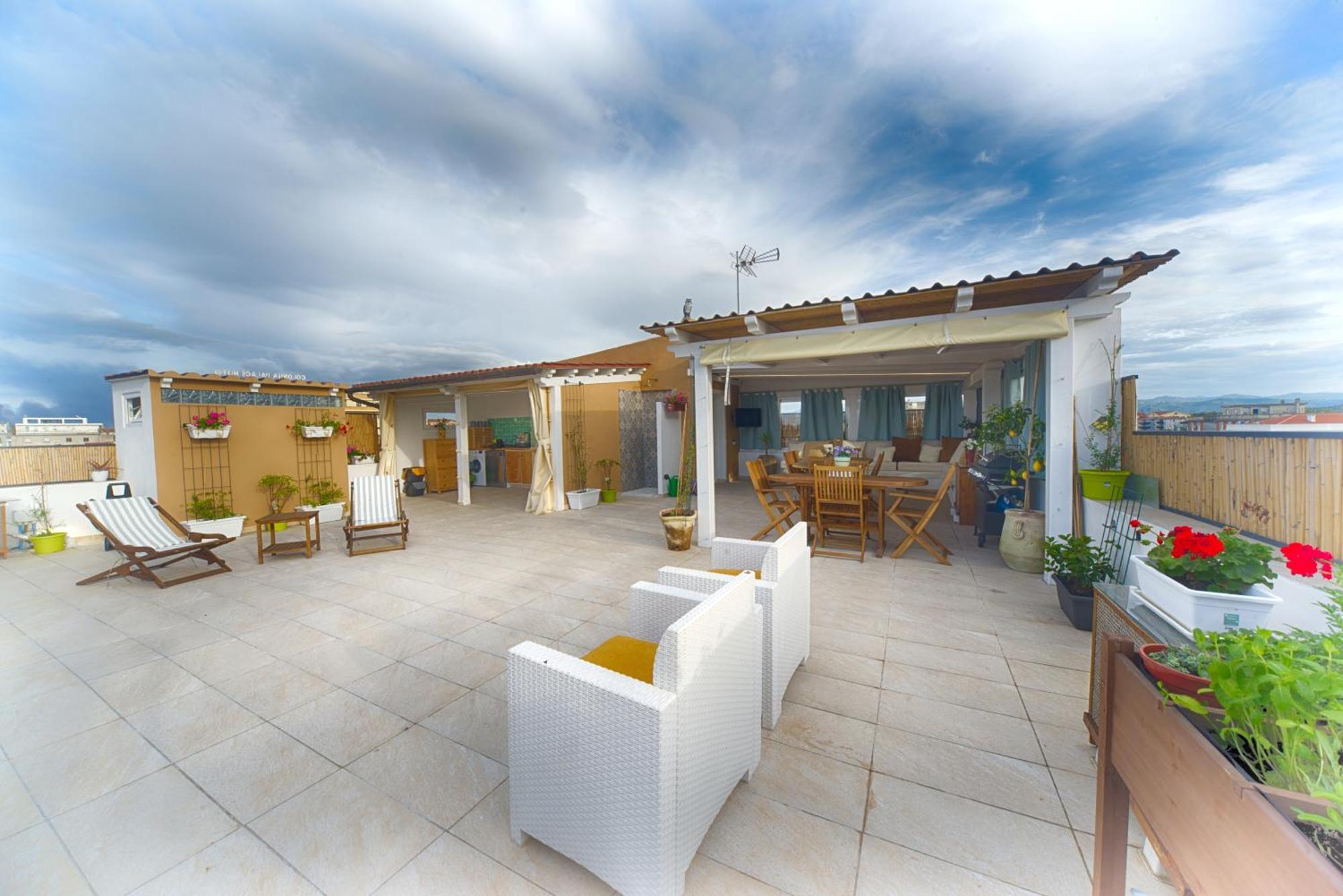 Terrace Rooms Olbia Center Buitenkant foto