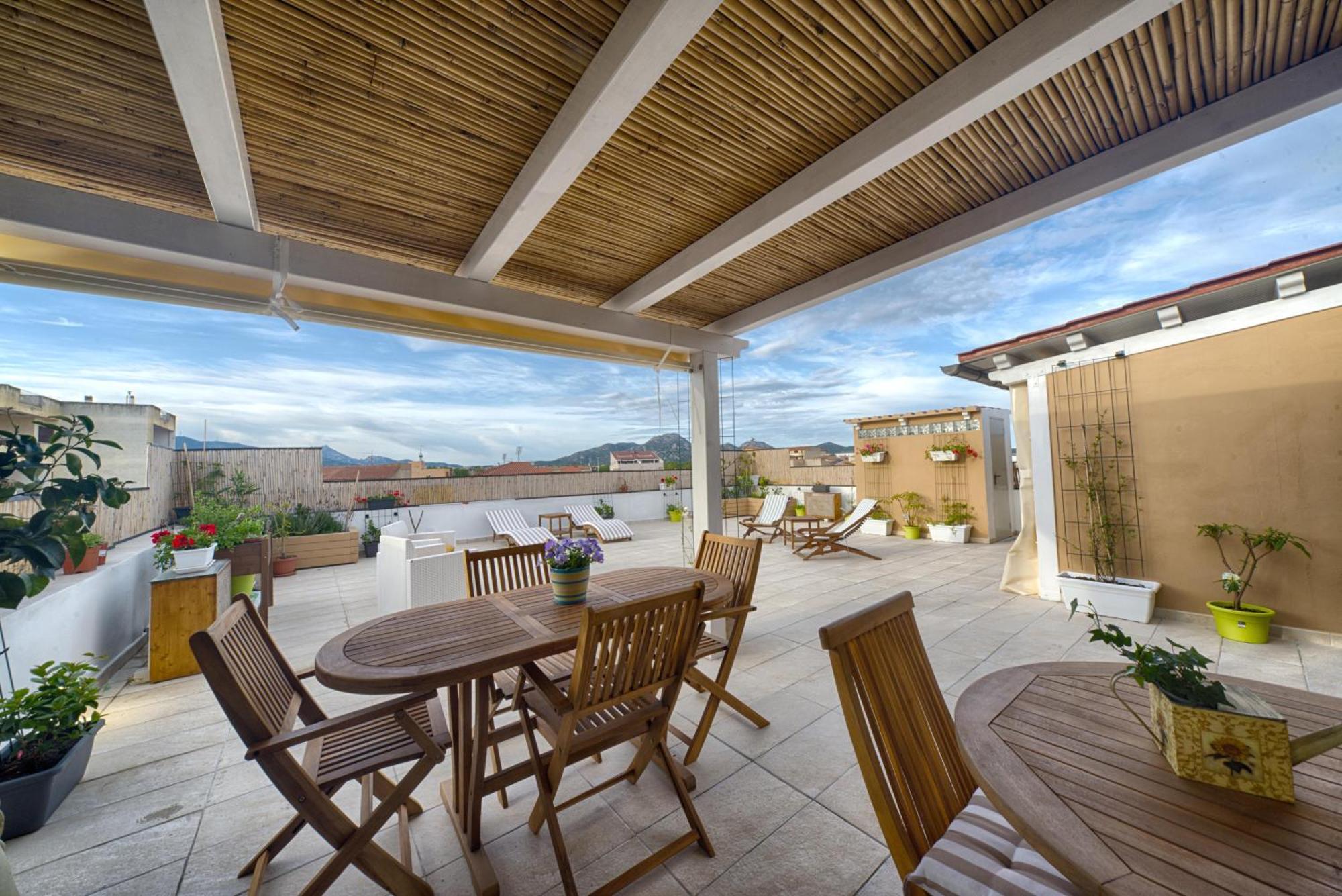 Terrace Rooms Olbia Center Buitenkant foto